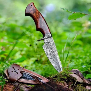 Hand Forged Damascus Steel Hunting Knife - Rosewood Handle, Leather Sheath,Camping, Out Door, EDC
